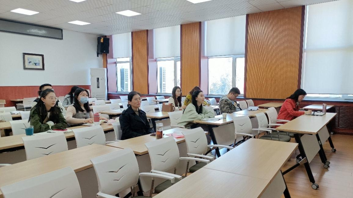 继续教育学院教学管理部新入职班主任岗位培训（第四次）顺利召开